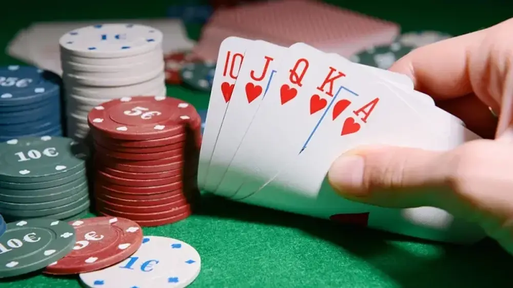 学会这些德州扑克,打牌再也不发愁!(图1) 学会这些德州扑克,打牌再也不发愁!(图1)